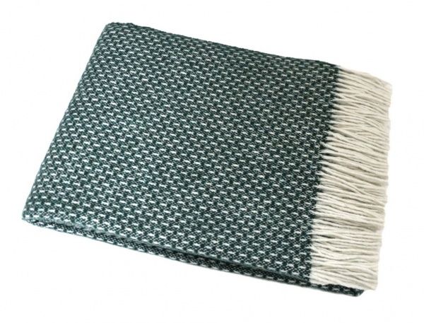 Плед Metro Boucle/2 140x200 см белый с зеленым La Nuit