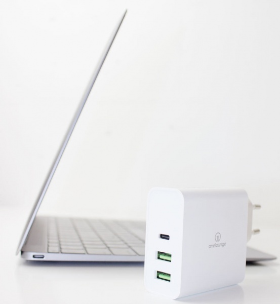 Зарядное устройство OneLounge 1Power PD 65W для MacBook 