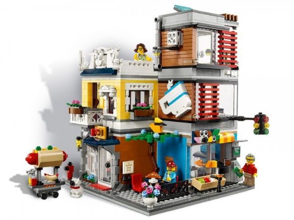 Конструктор LEGO Creator Зоомагазин и кафе в городе 31097