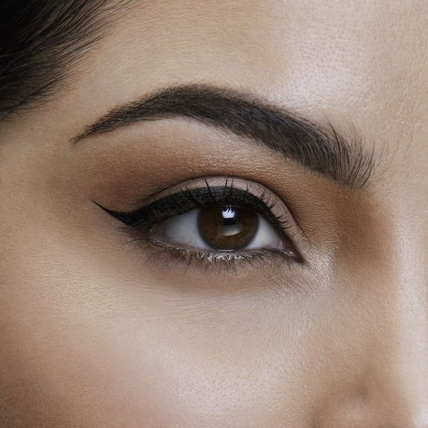 Подводка-фломастер Maybelline New York Master Drama черный 1 мл