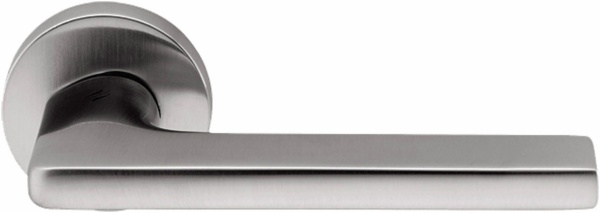 Ручка на розетці  Colombo Gira матовий хром