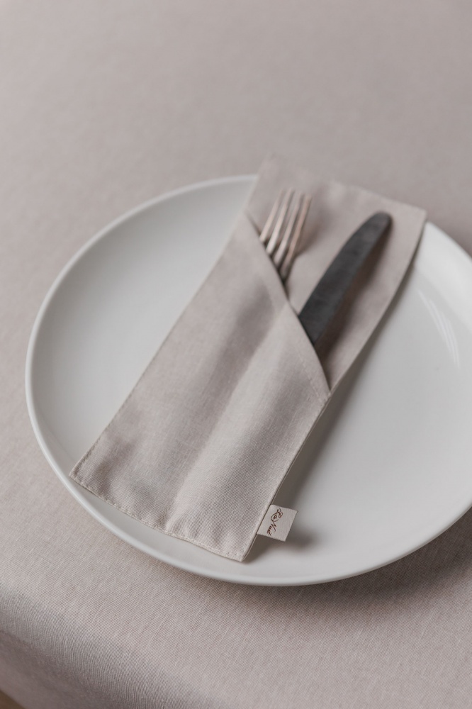 Скатерть Шанталь 120x133 см бежевый La Nuit