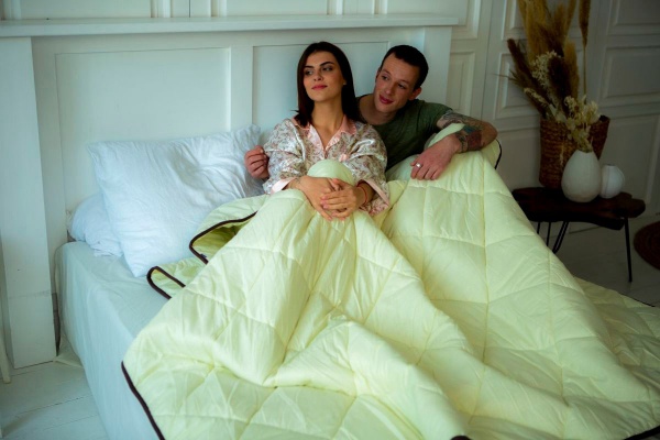 Ковдра бамбукова Carmela 0430 демі (2200000131751) 140x205 см MirSon бежевий