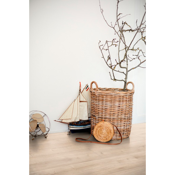 Ламінат Egger EHL V4 141 1523861 дуб лойя світлий 32/АС4 1292х193х8 мм 