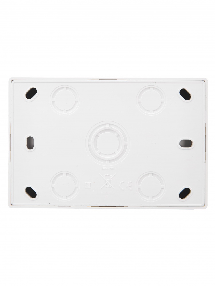 Розетка двойная бытовая с заземлением Lezard LETO IP20 белый 752-0200-127B