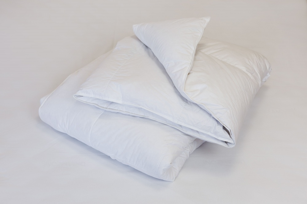 Ковдра DAUNE LEICHT 155x215 см Songer und Sohne білий