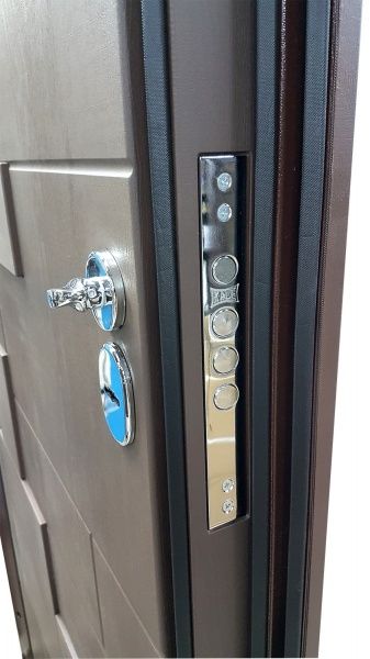 Дверь входная Булат Гарант 802 карамельное дерево 2050x850мм левая