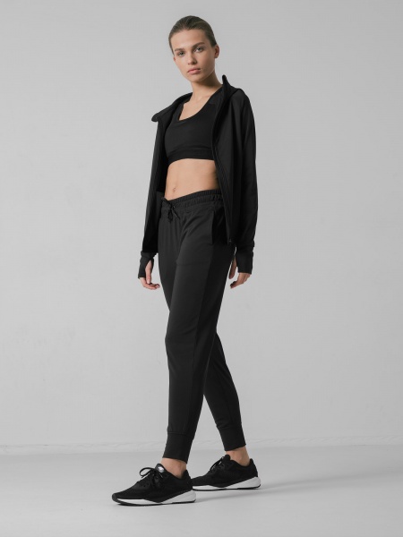 Джемпер 4F 4FSS22TFSWF006-20S р. XL чорний