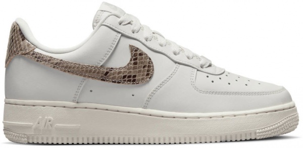 Кросівки Nike AIR FORCE 1 DD8959-002 р.38 білий