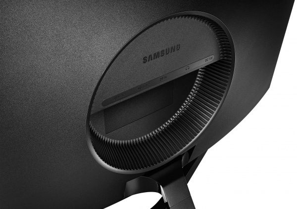 Монитор Samsung изогнутый 23,5