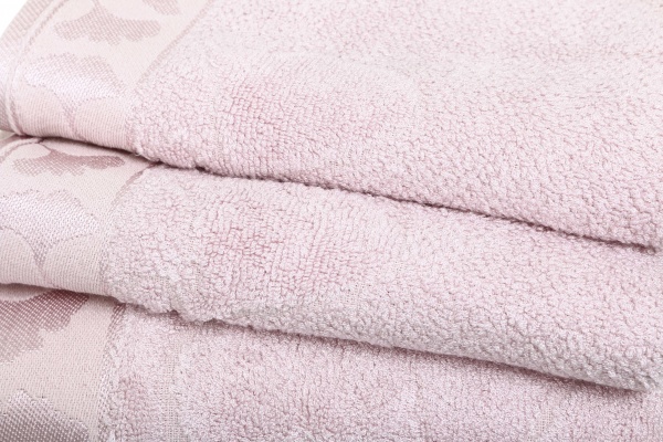 Рушник махровий Ginko 70x140 см пудровий Texpol 