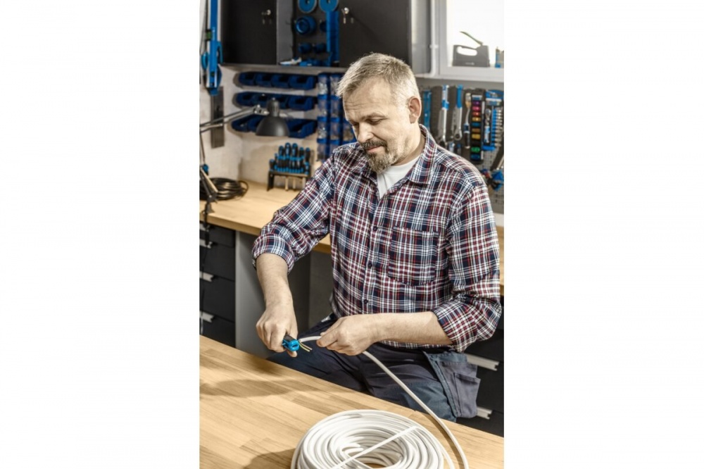 Инструмент для снятия изоляции HOEGERT HT1P102