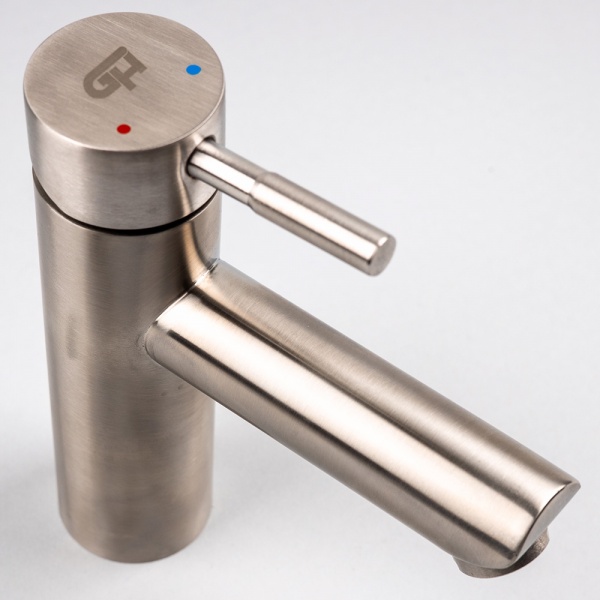 Смеситель для умывальника GH Piano 10.12.130