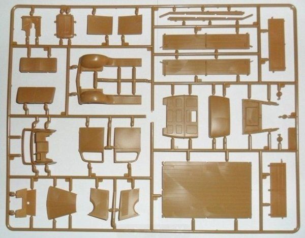 Сборная модель ICM немецкий легкий грузовой автомобиль второй мировой войны Typ 2,5-32 (4823044402892) 1:35