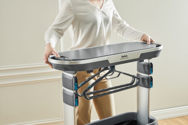 Прасувальна парова шафа Tefal YT4050E1 