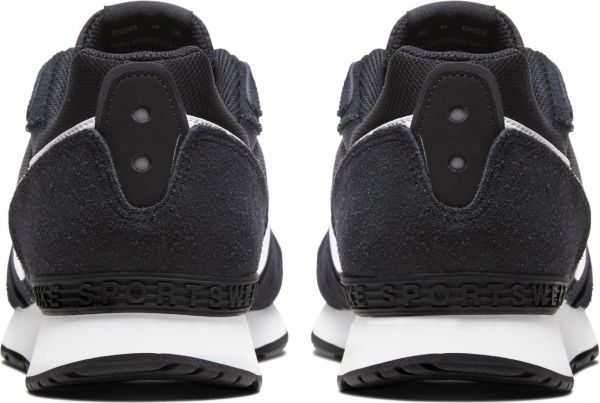 Кроссовки Nike VENTURE RUNNER CK2944-002 р.US 7 черный