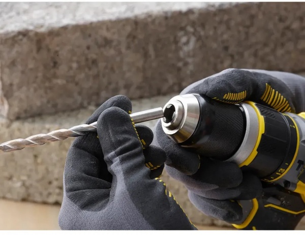 Шуруповерт ударный аккумуляторный Stanley FatMax SFMCD721B