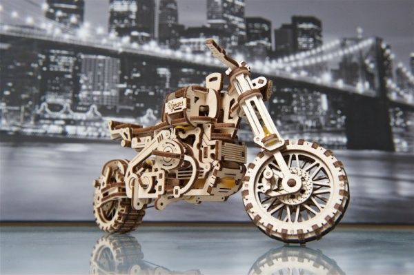 Деревянный 3D-конструктор UGEARS Мотоцикл Scrambler UGR-10 с коляской