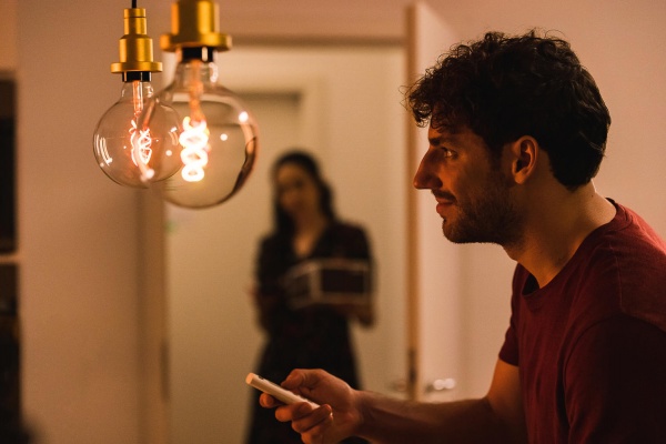 Умная лампа Ledvance Vintage смена цветов G125 4,5 Вт E27 2700 К 220 В прозрачная Smart G125 RGB FIL 