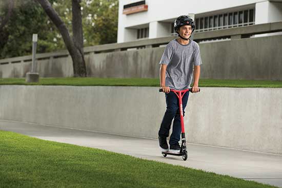 Самокат Razor Beast V6 трюковый красно-черный 750844 