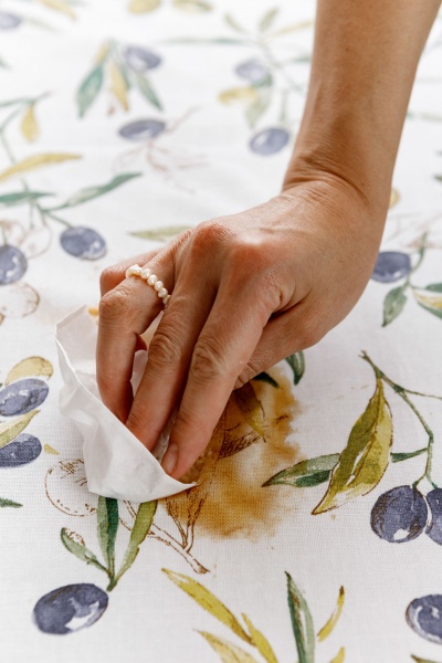 Скатерть водонепроницаемая Oliva 136x180 см La Nuit 