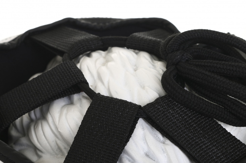 Шлем боксерский MaxxPro р. M AHG-700 Black/White vynil M черный