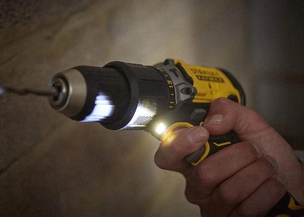 Шуруповерт ударний акумуляторний Stanley FatMax SFMCD715D2K