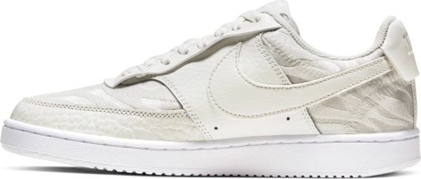 Кросівки Nike WMNS COURT VISION LO PRM CI7599-100 р.US 7,5 білий