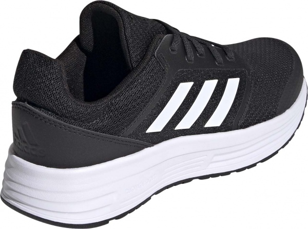 Кроссовки Adidas GALAXY 5 FW6125 р.UK 7,5 черный