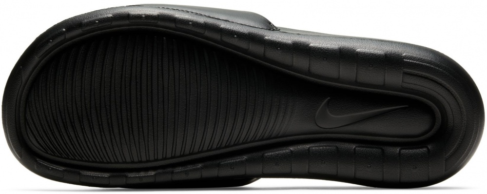 Шльопанці Nike Victori One CN9675-003 р.44 чорний