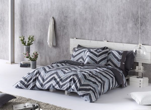 Комплект постельного белья Nina семейный серый Guy Laroche Paris 