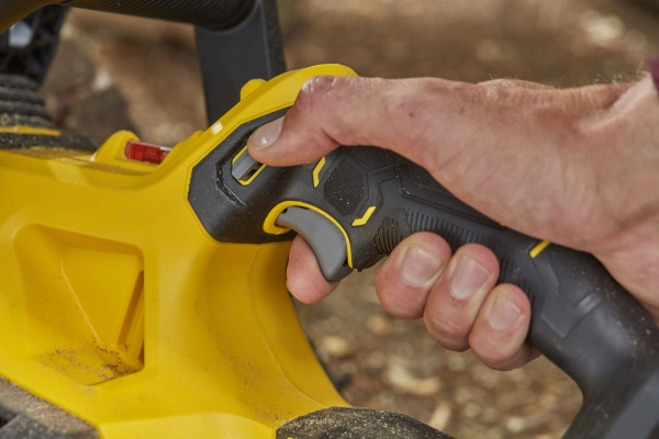 Электропила Stanley FatMax SFMCCS630M1