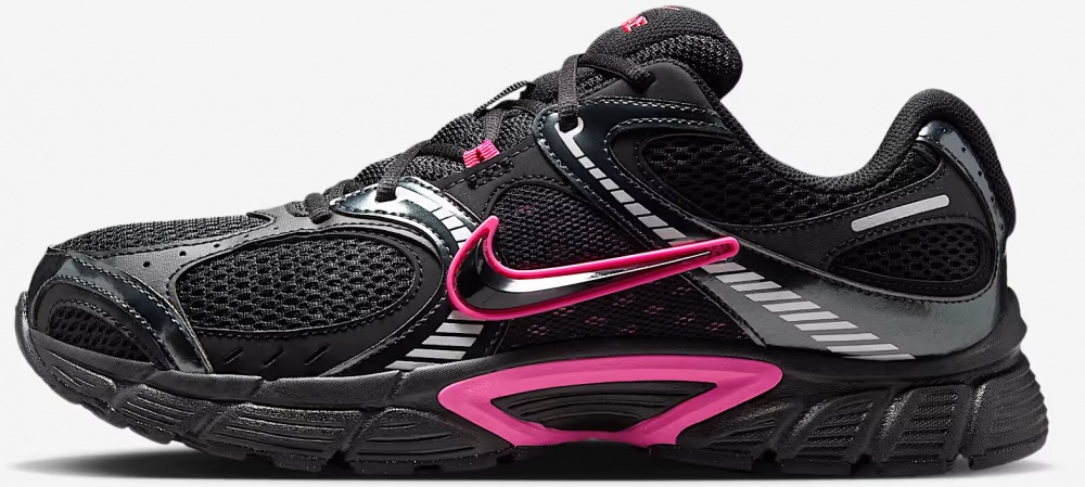 Кросівки Nike NIKE V5 RNR HQ7901-002 р.38,5