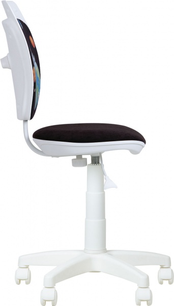 Кресло детское Nowy Styl MINISTYLE GTS WHITE (CH) AB-04 SPACEMAN черный 
