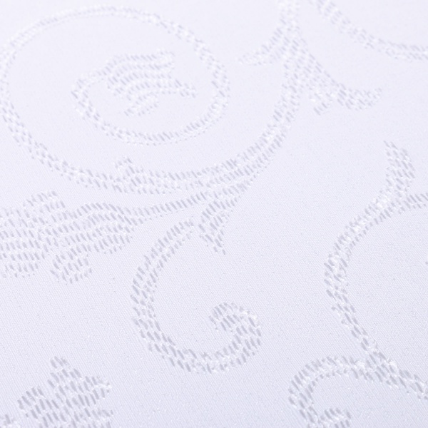 Скатерть с гипюром KDK 160x220 см белый Karna 