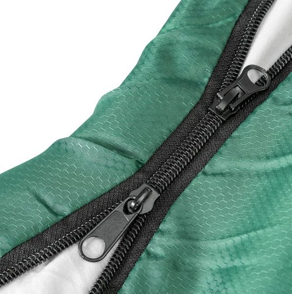 Спальный мешок Кемпинг Peak 350R с капюшоном