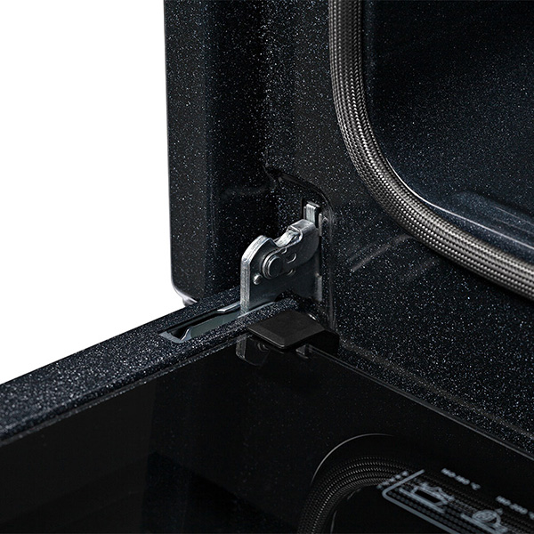 Духовой шкаф электрический Pyramida F 82 M black