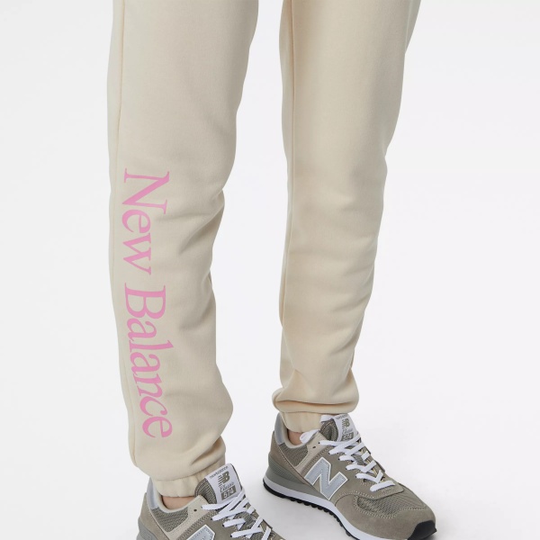 Брюки New Balance ESSENTIALS CELEBRATE WP21508CTU р. L бежевый