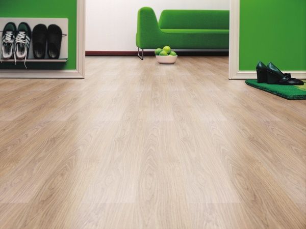 Ламінат Kronospan Castello Classic дуб натуральний 32/АС4 1285х192х8 мм