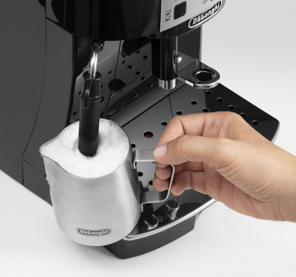 Кавомашина Delonghi Magnifica S ECAM 22.112.B