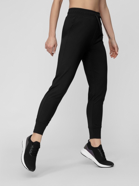 Брюки 4F D4L21-SPDF303-20S р. XS черный