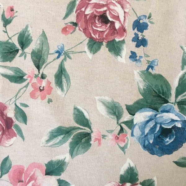 Скатерть Шарлотта Розы 136x220 см бежевый La Nuit 