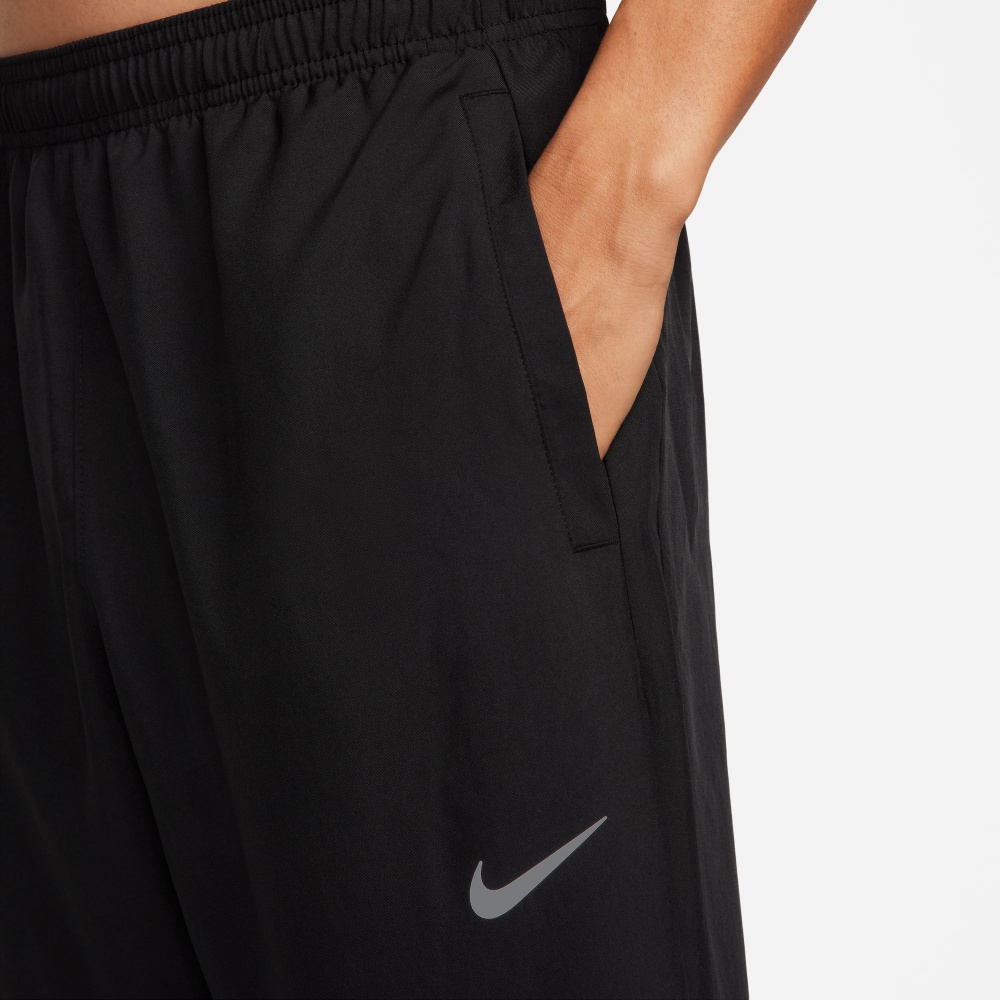 Штани Nike M NK DF CHALLENGR WVN PANT FQ4780-010 р.S