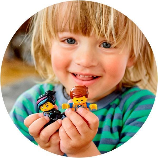 Конструктор LEGO Duplo Гости Эммета и Люси с планеты 10895