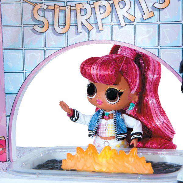 Ляльковий набір L.O.L. SURPRISE! O.M.G. Розкішний маєток з сюрпризом