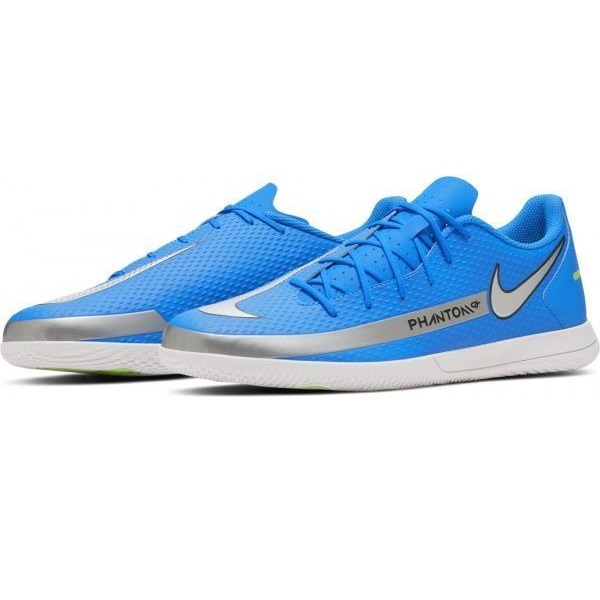 Бутси Nike Phantom GT Club IC CK8466-400 р. US 8,5 білий