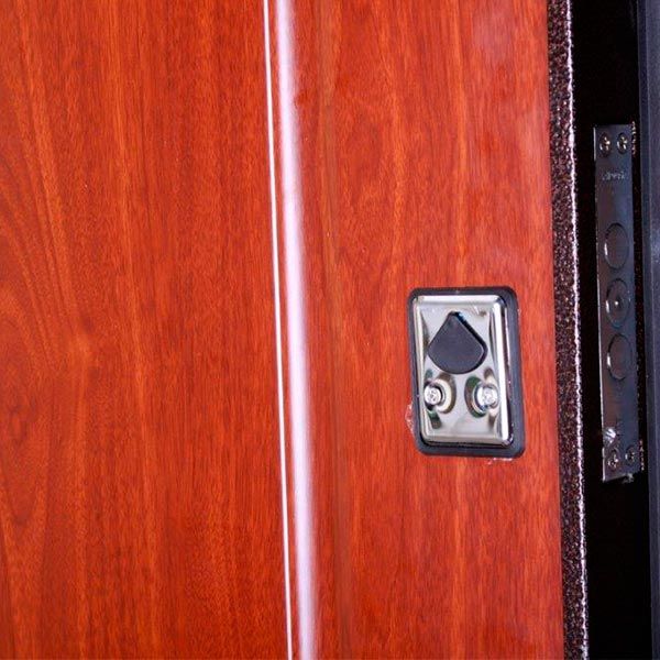 Дверь входная Стройгосп 7 860х2050 мм итальянский орех правые