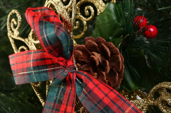 Декоративна підвіска Санчата з декором 13x8,5x4,5 см золотий LD21001