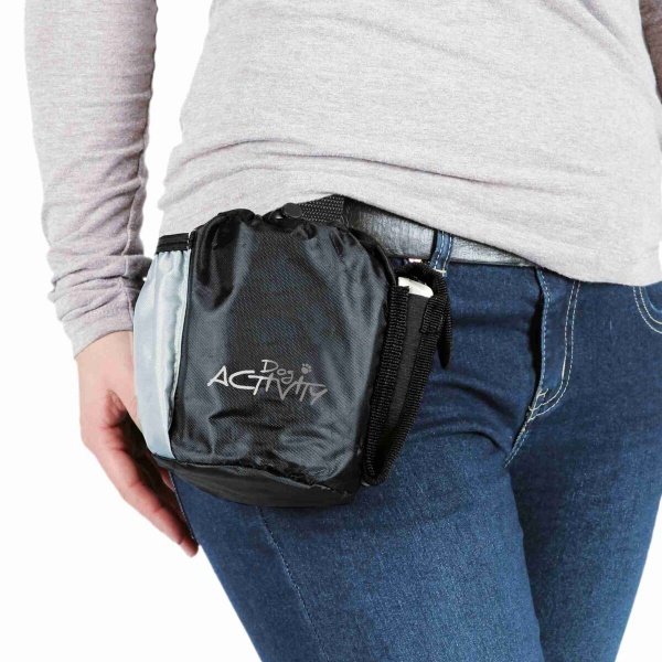 Сумка Trixie BaggyTreat bag для дрессировки собак черный текстиль 10 x 15 см (3238) 