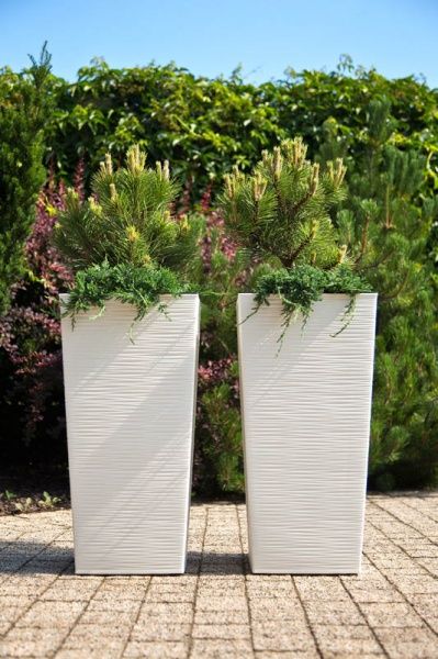 Горшок для цветов Lamela Финезия 250 долото квадратный 15,6л крем 